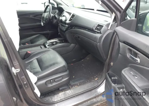 2017 Honda Pilot Touring из США, поврежденный, VIN 5FNYF6H96HB045285